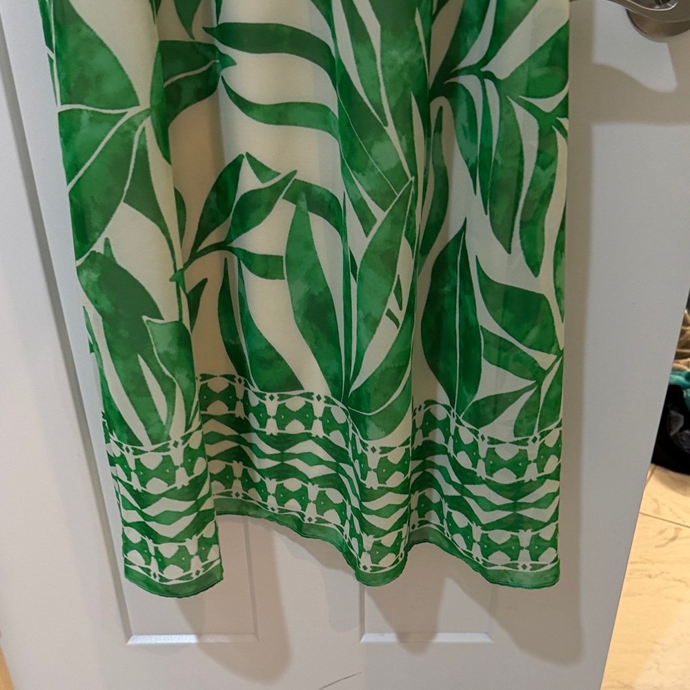 London Times Green Leaf Print Maxi Dress Size 12 - Picture 4 of 5